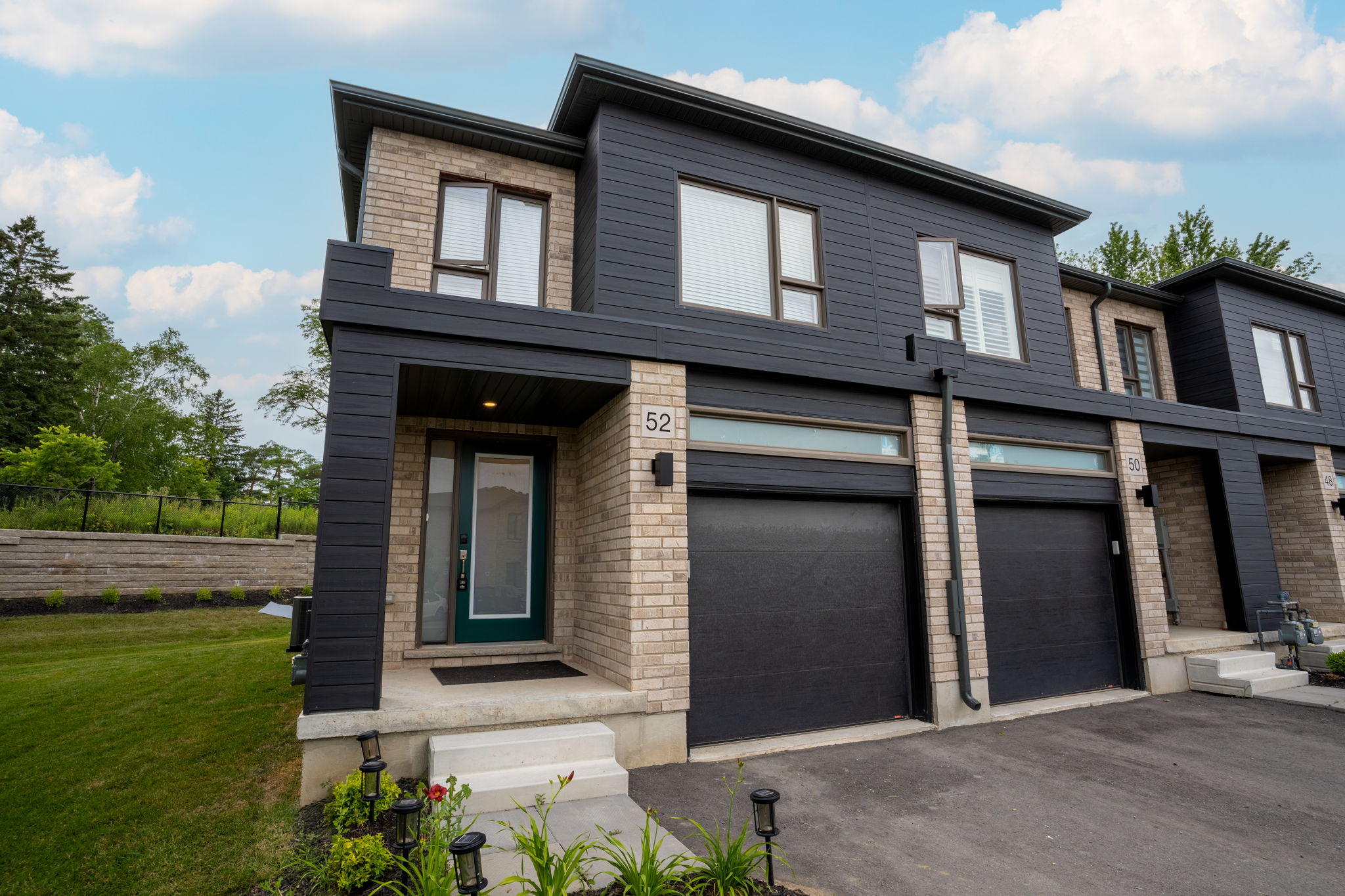 52 Pony Way, Kitchener, ON N0B 2E0 | Atlas Visual Design Inc.