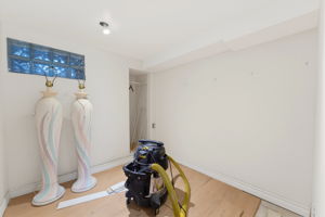  Photo 39
