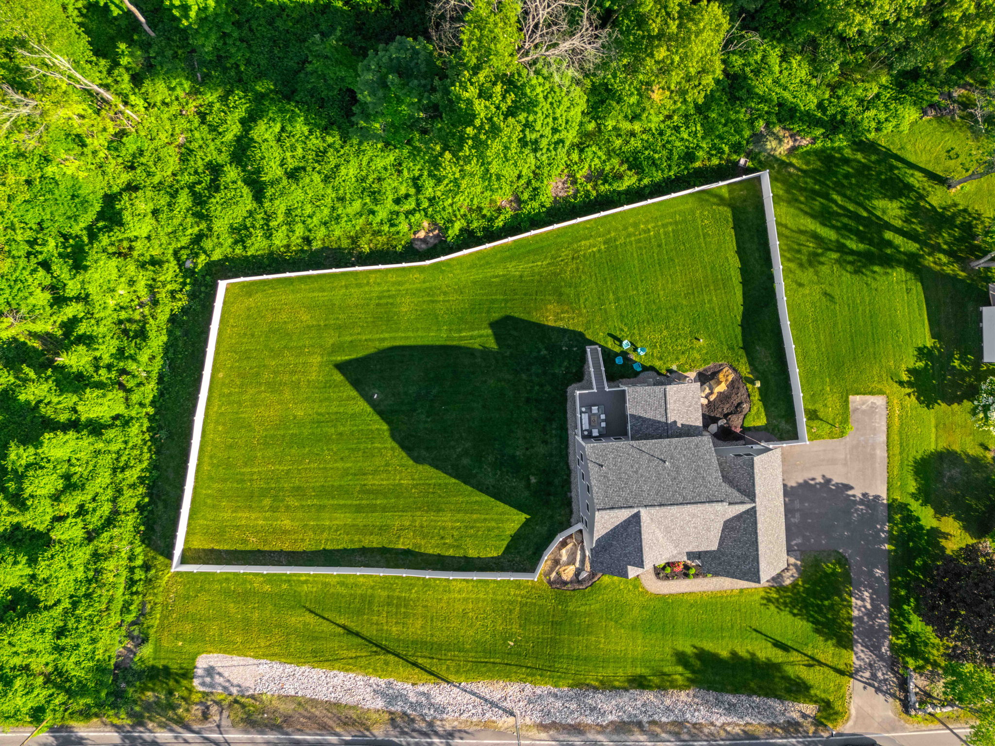 52 Stonehenge Rd, Londonderry, NH 03053, USA Photo 42