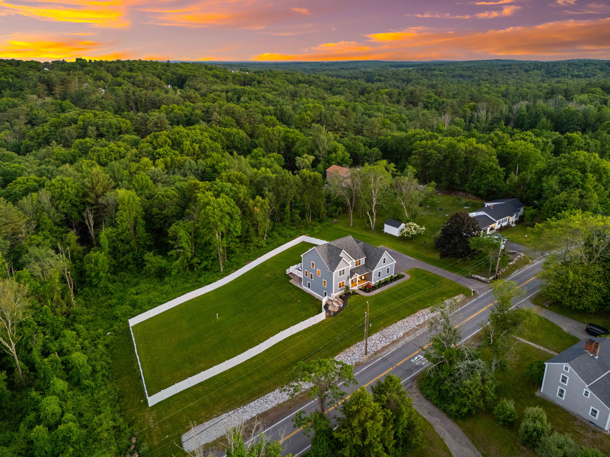 52 Stonehenge Rd, Londonderry, NH 03053, USA Photo 46