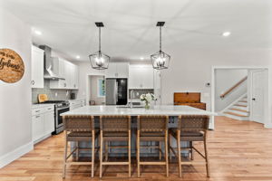 52 Stonehenge Rd, Londonderry, NH 03053, USA Photo 9