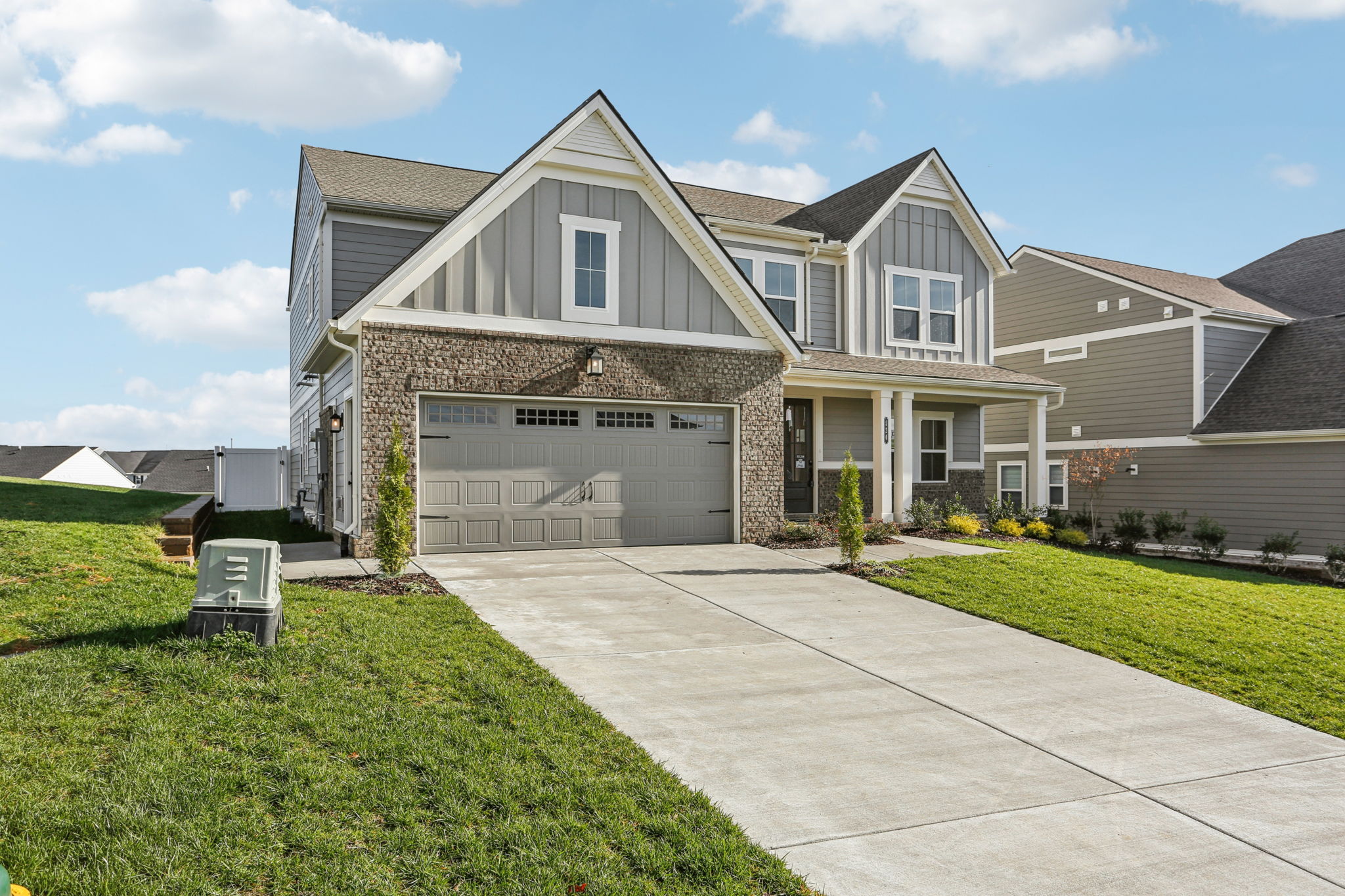 520 Blue Olive Dr-S2611-003