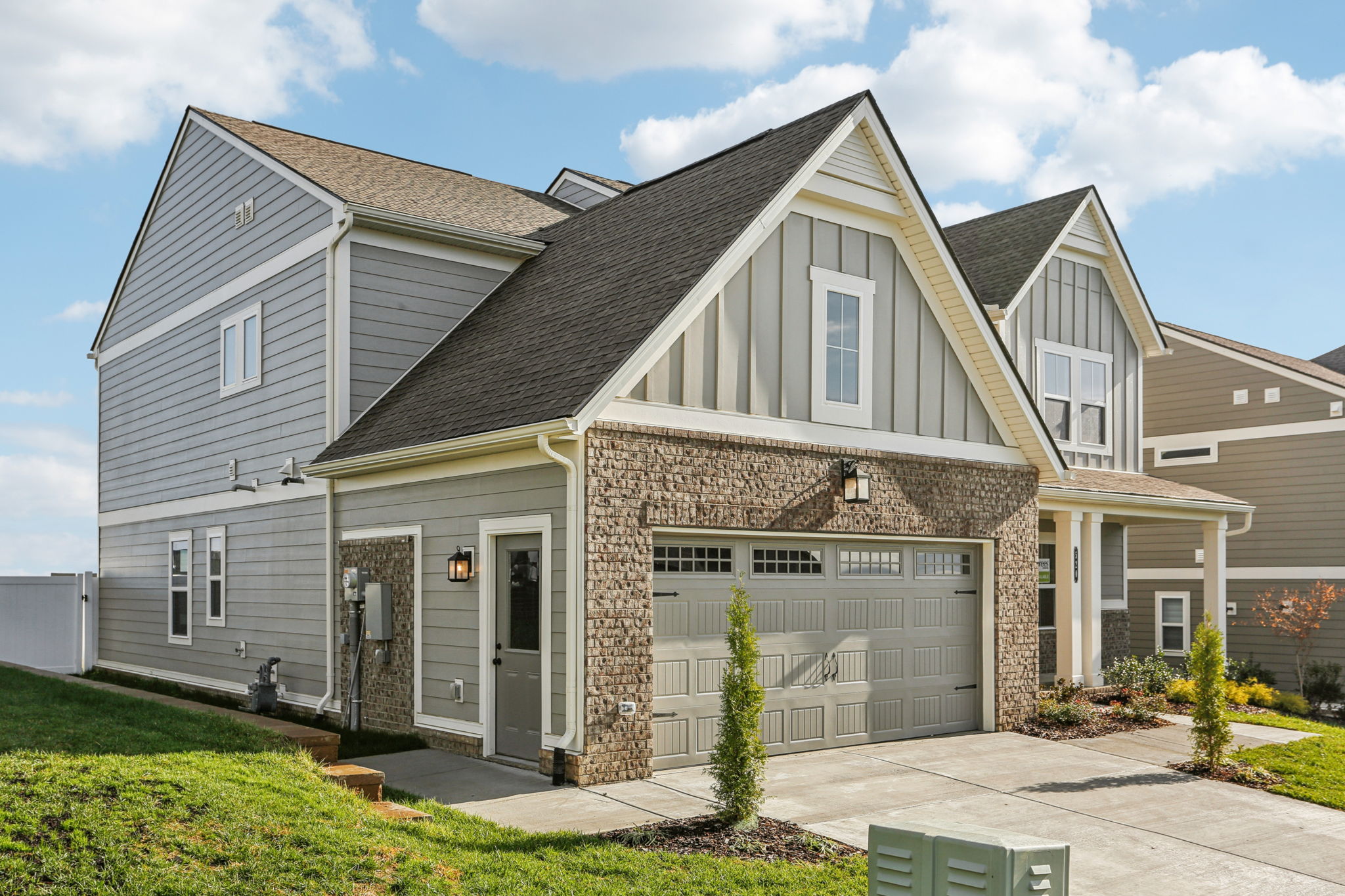 520 Blue Olive Dr-S2611-004