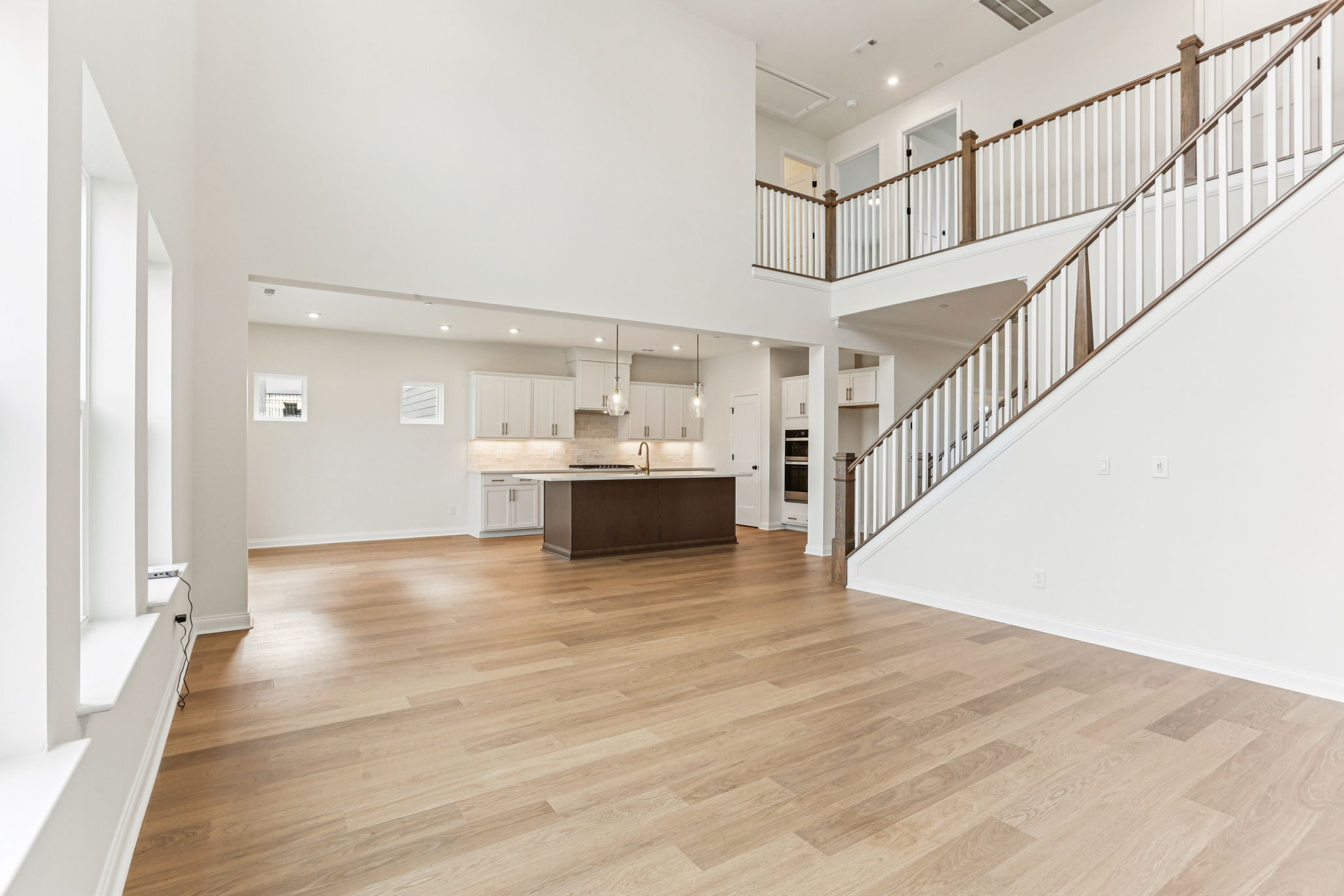 520 Blue Olive Dr-S2611-016