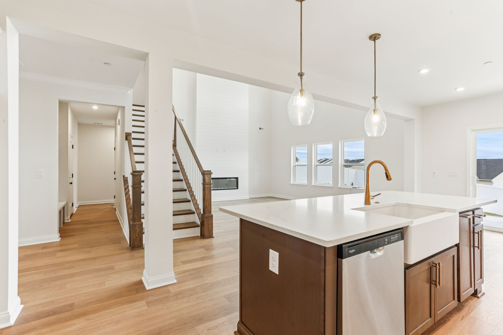 520 Blue Olive Dr-S2611-019