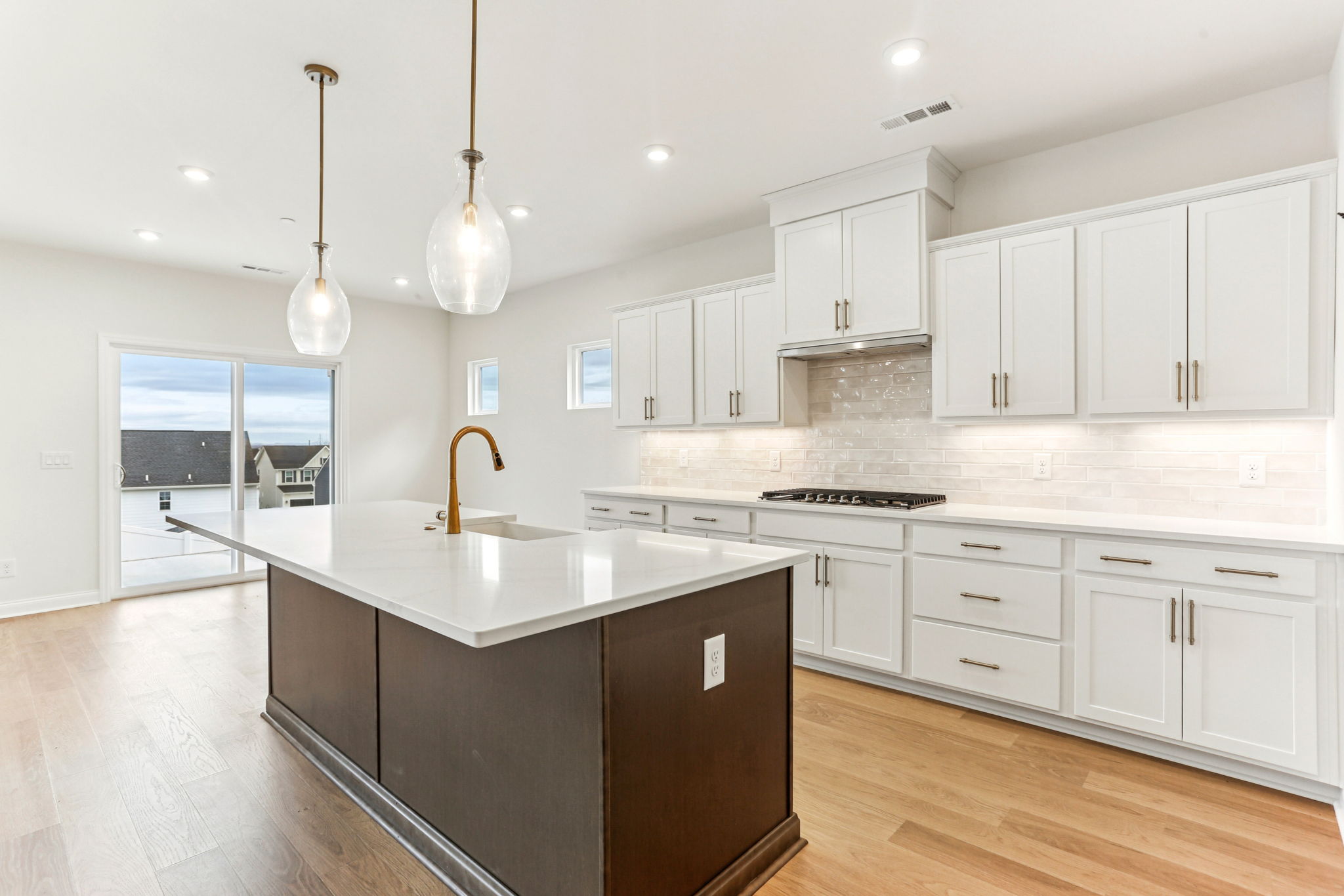 520 Blue Olive Dr-S2611-026