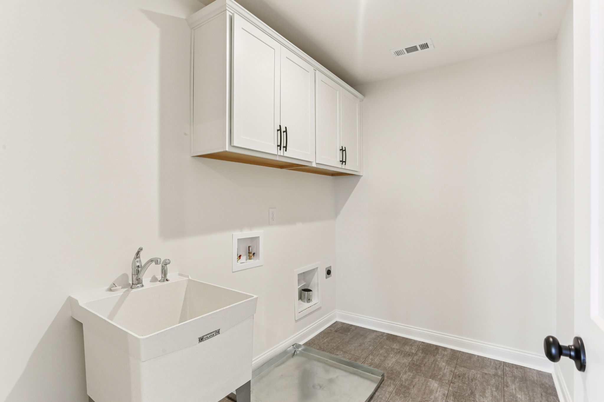 520 Blue Olive Dr-S2611-042