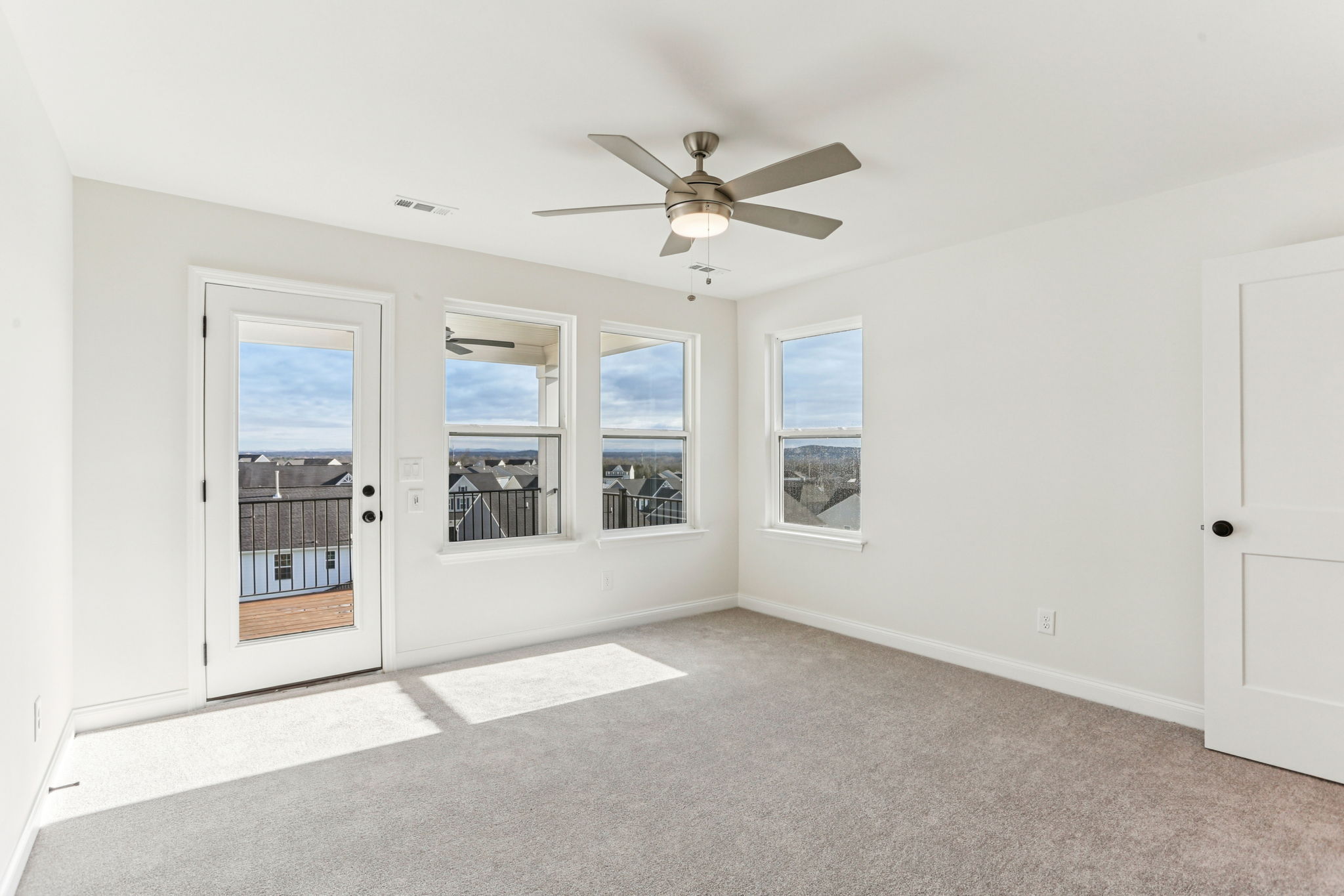 520 Blue Olive Dr-S2611-050