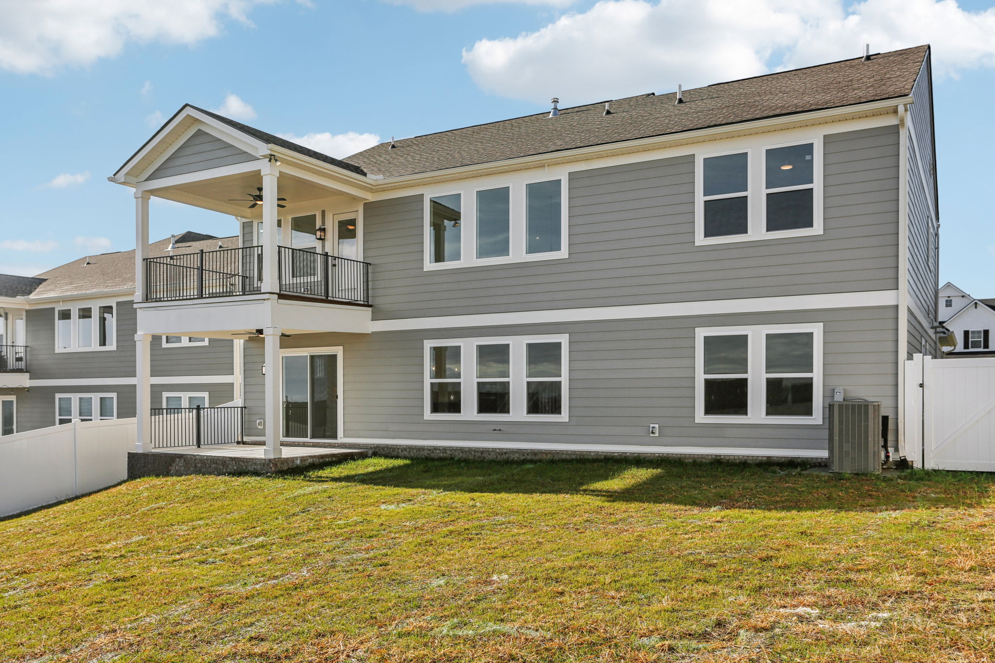 520 Blue Olive Dr-S2611-061