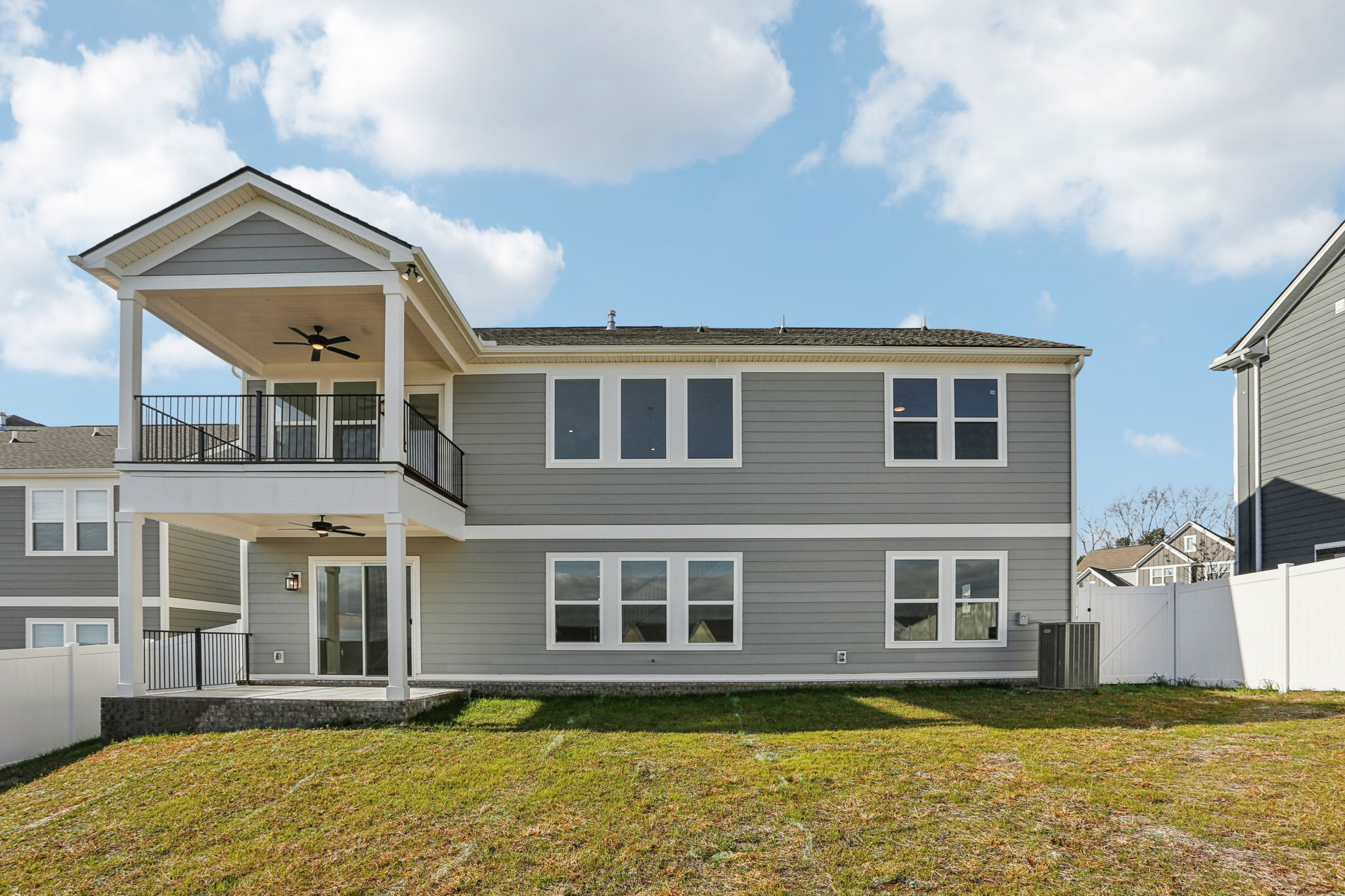 520 Blue Olive Dr-S2611-062