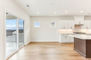 520 Blue Olive Dr-S2611-012
