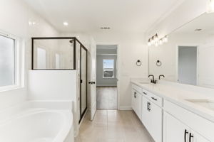 520 Blue Olive Dr-S2611-036