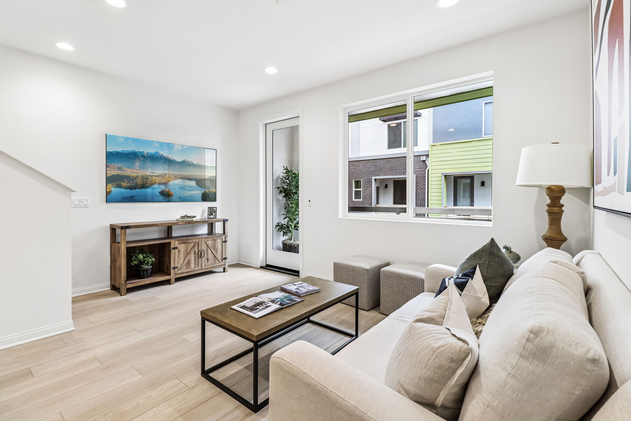 208874 - 520 Cobblestone Ct, El Cajon, CA 92020-S0505-008
