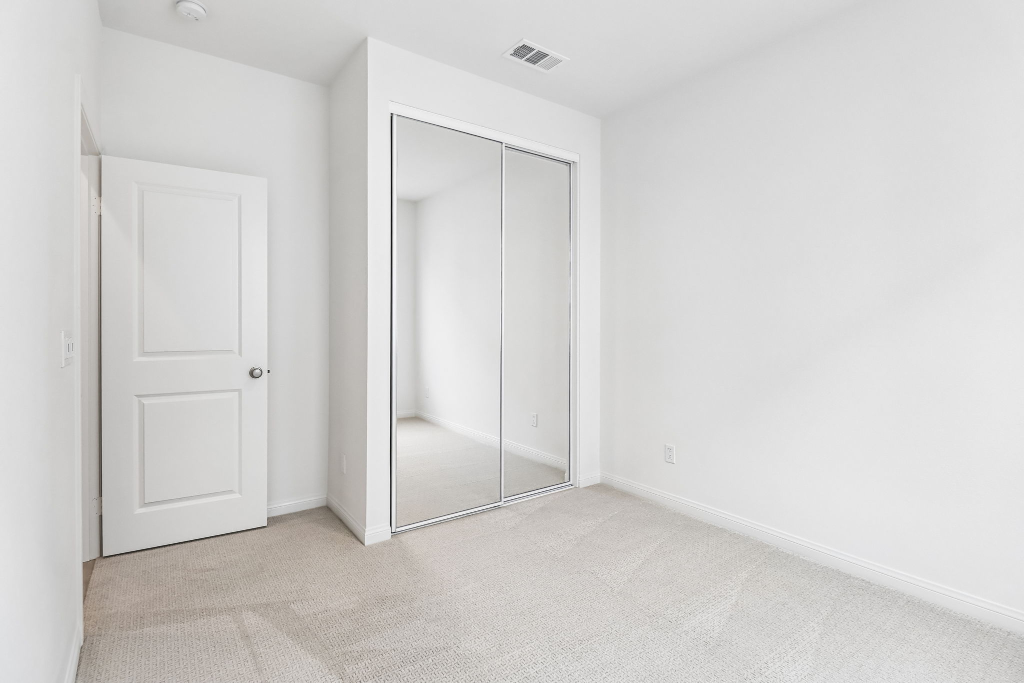 208874 - 520 Cobblestone Ct, El Cajon, CA 92020-S0505-017