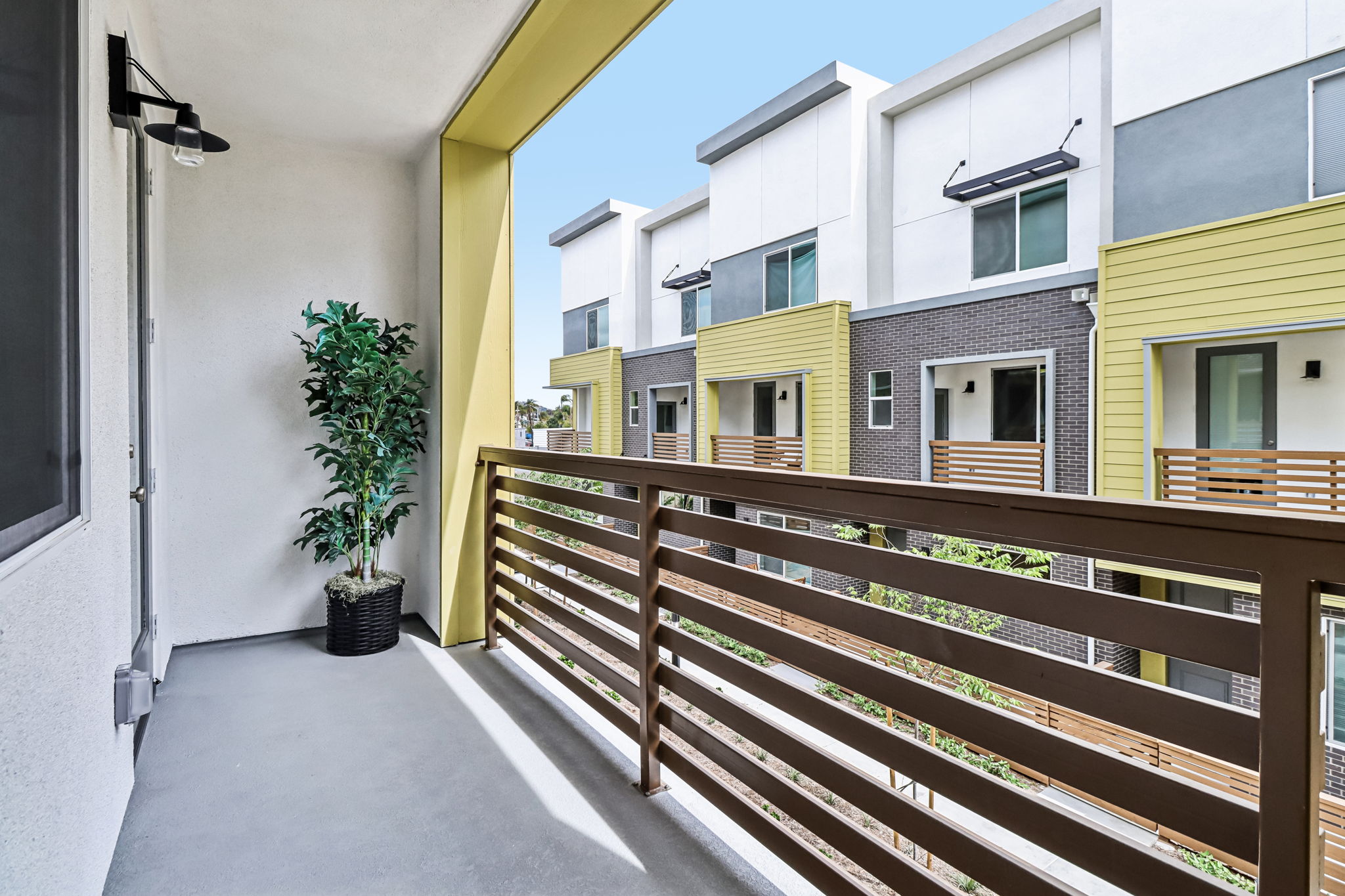 208874 - 520 Cobblestone Ct, El Cajon, CA 92020-S0505-040