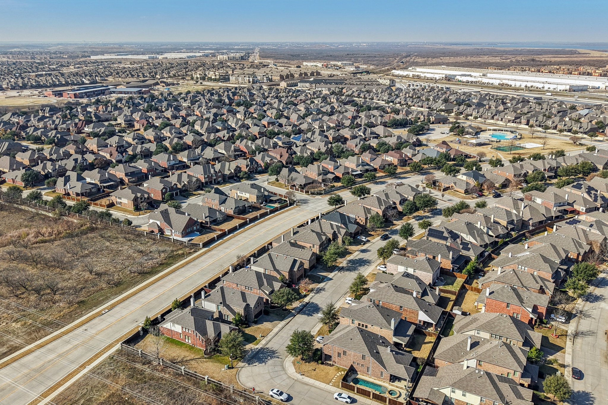 Eastland Dr-S2101-039.jpg