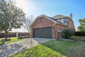 Eastland Dr-S2101-003.jpg