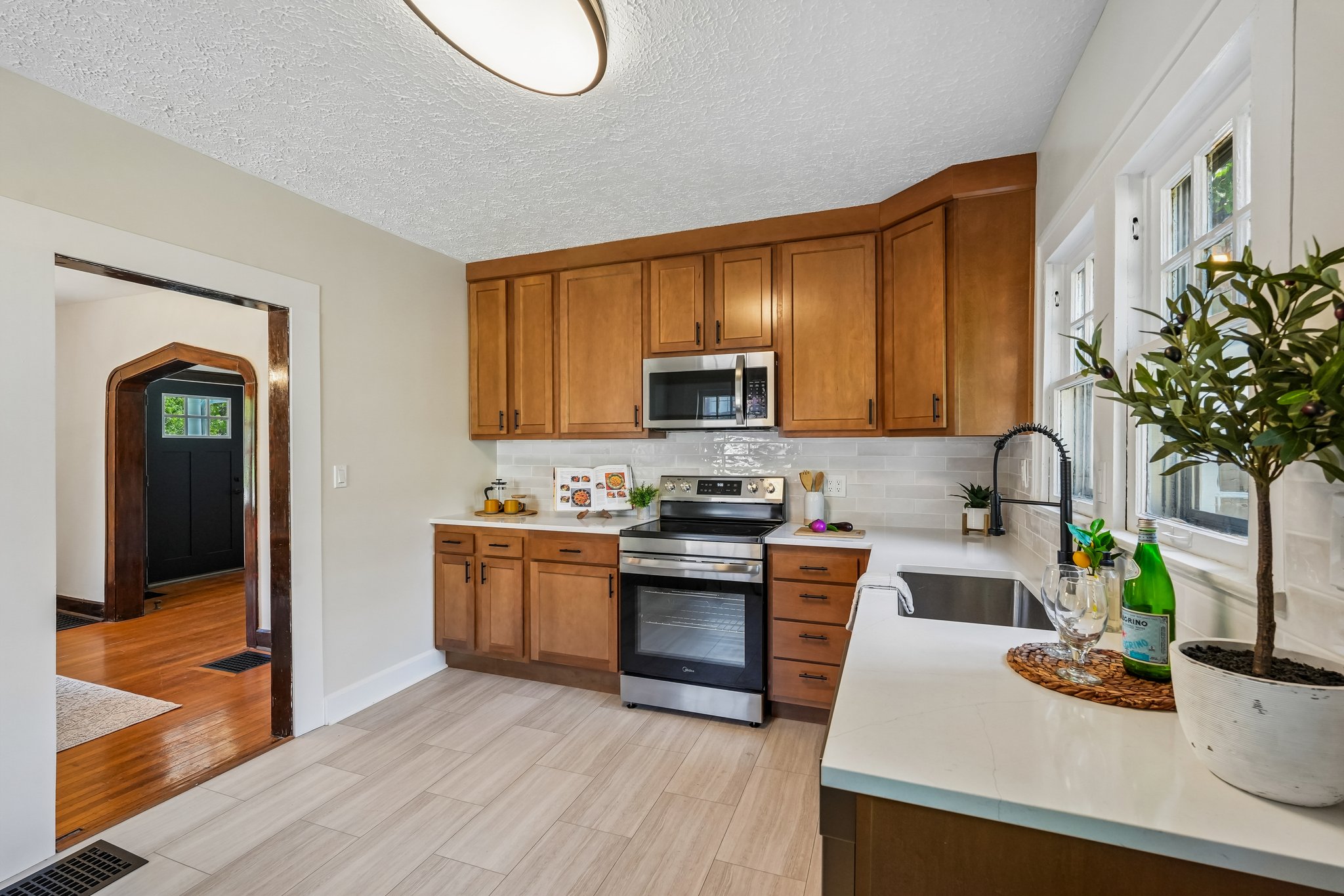N Ellenberger Pkwy-S2905-022.jpg
