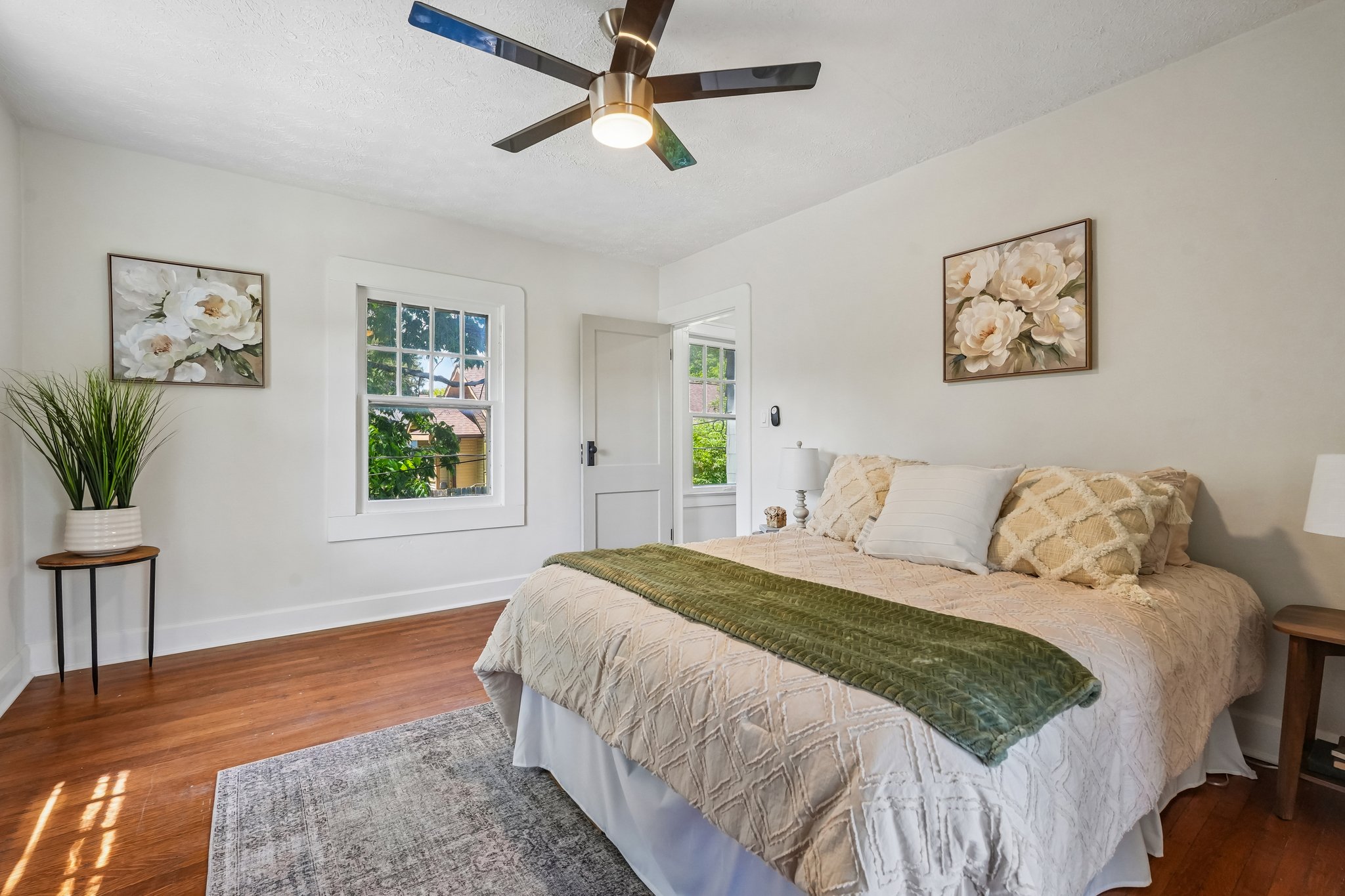 N Ellenberger Pkwy-S2905-029.jpg