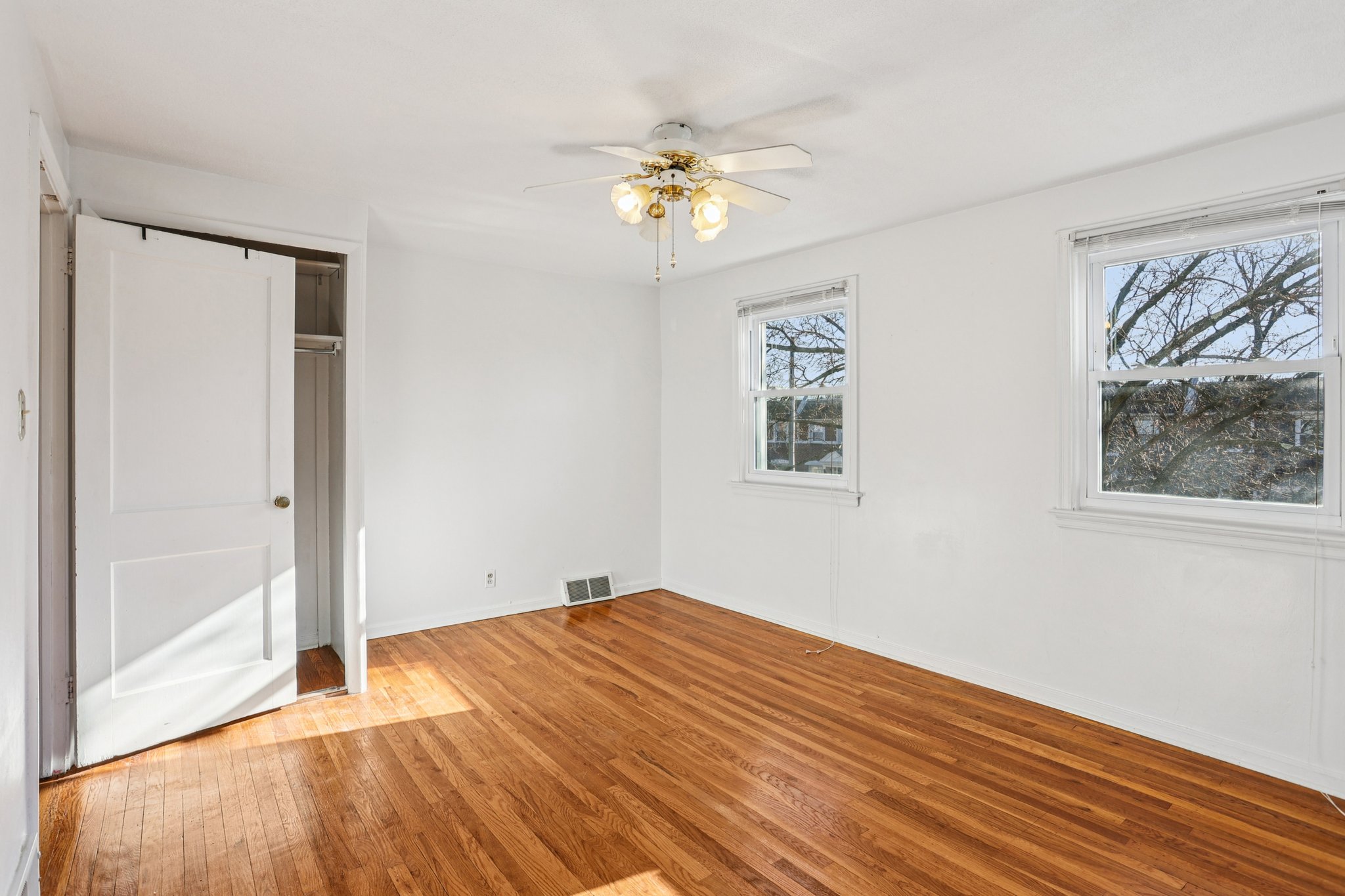 Overlook Rd-S0412-021.jpg