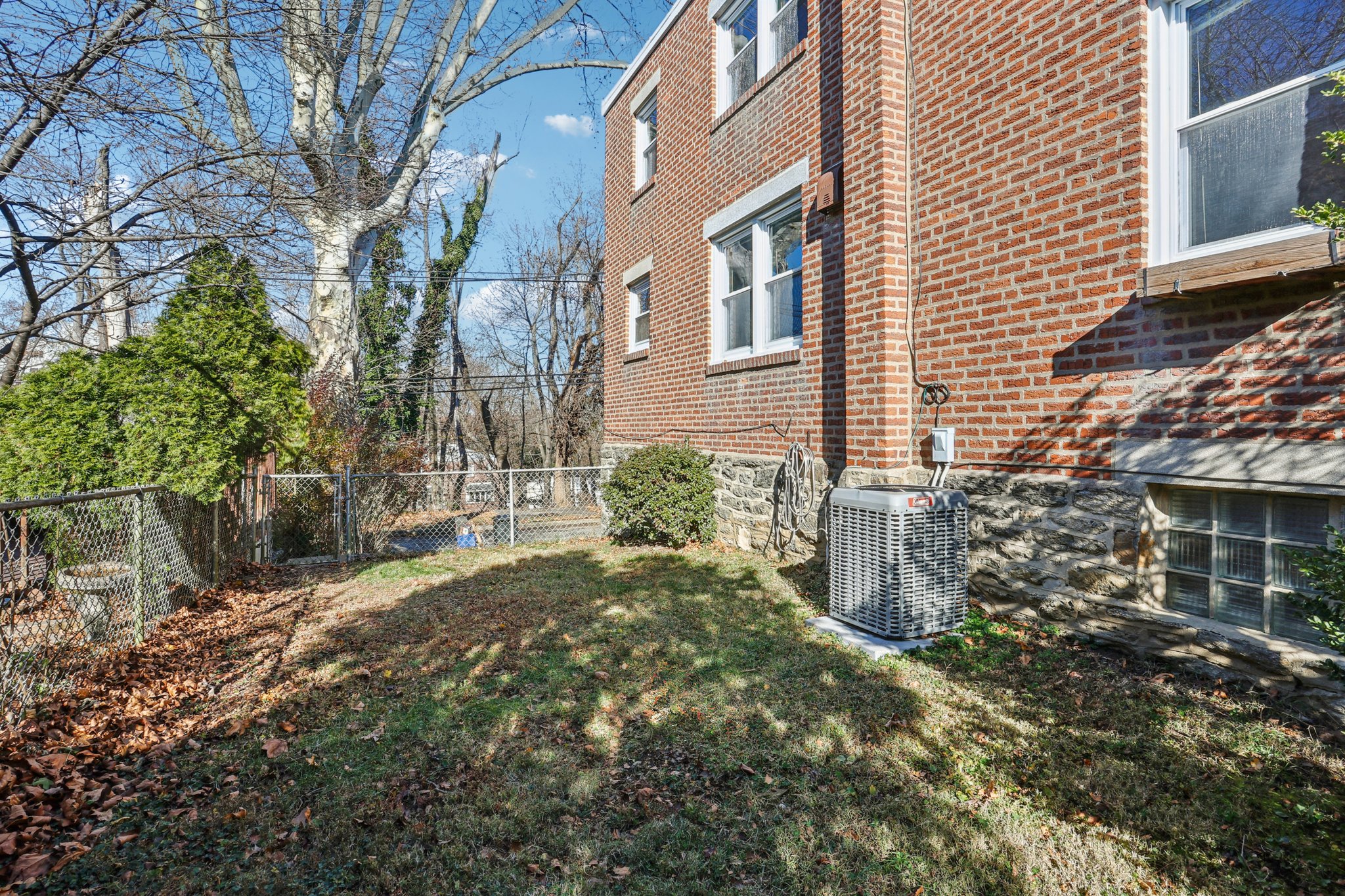 Overlook Rd-S0412-035.jpg