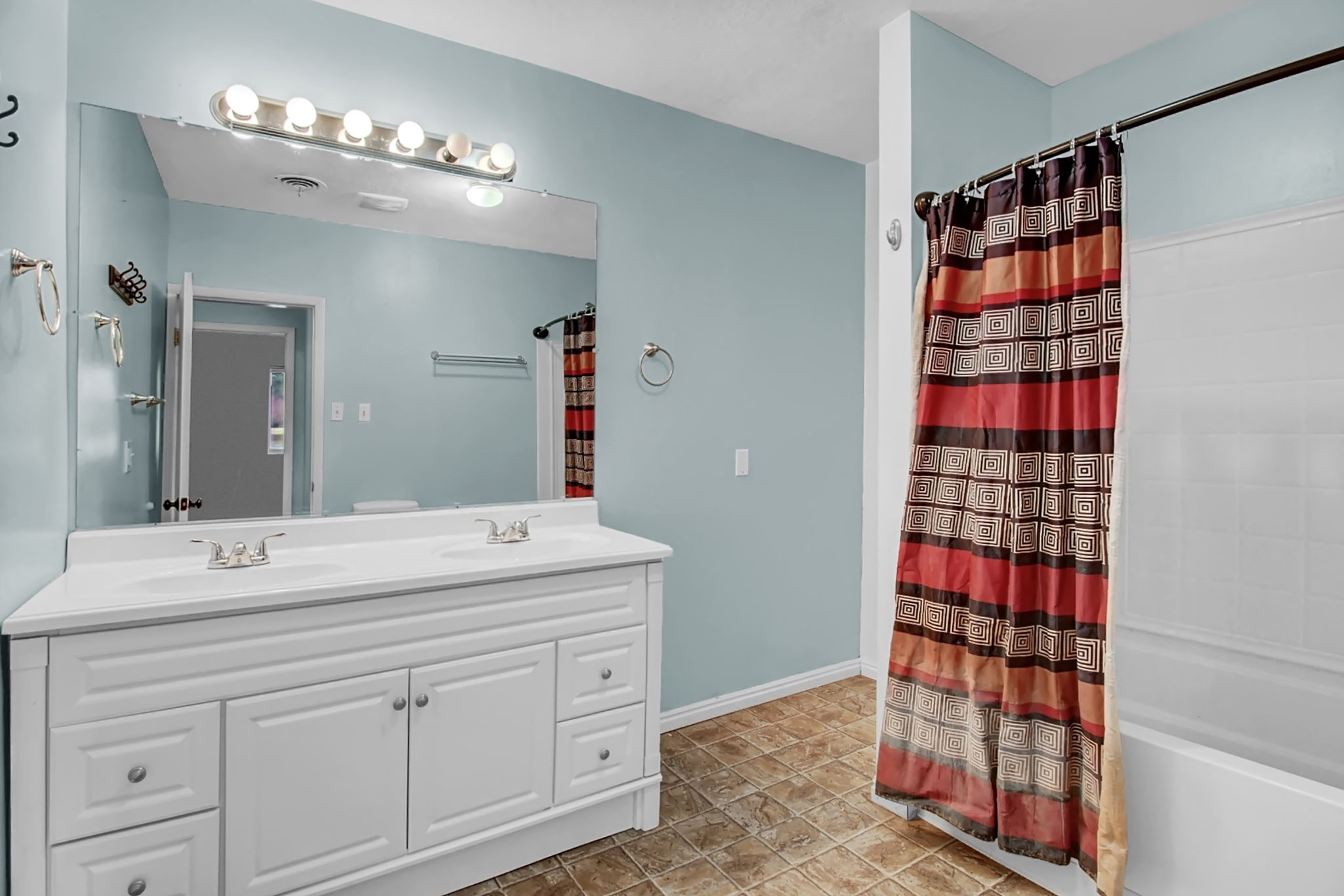  520 S 200 W, Brigham City, UT 84302, US Photo 17