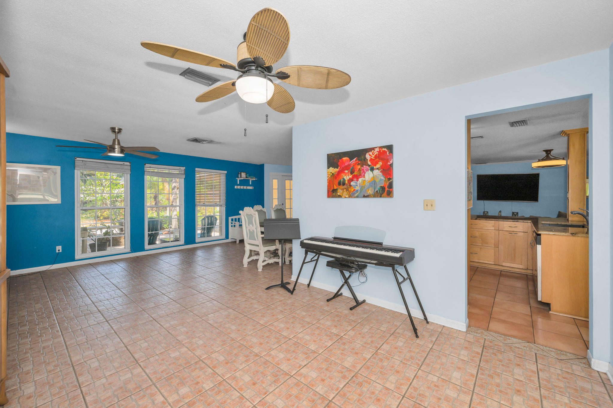Dining Room2