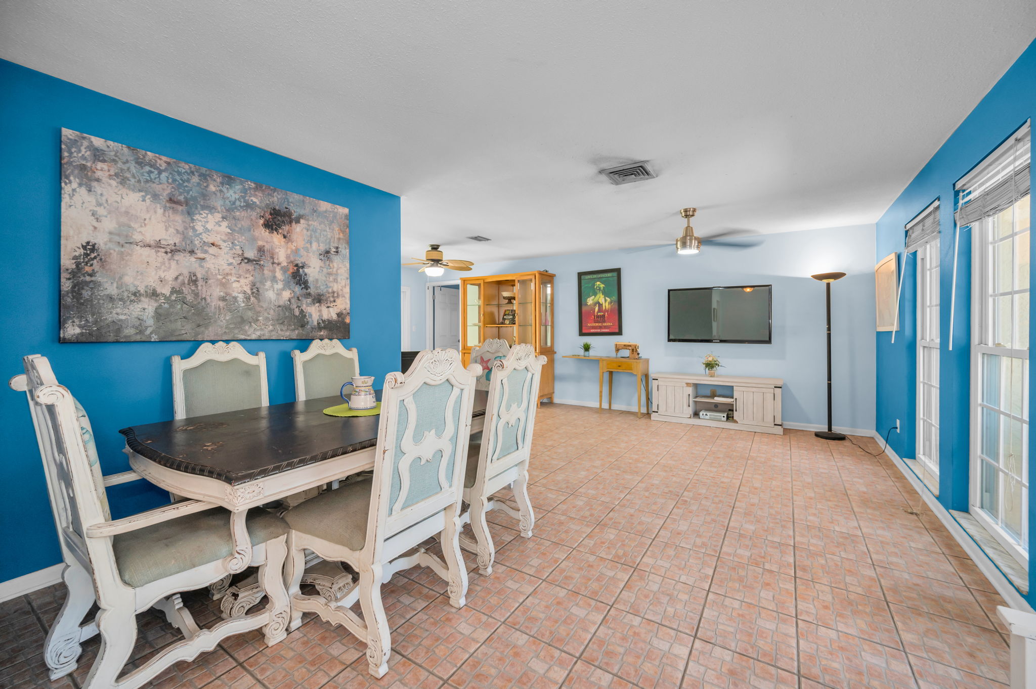 Living Room2