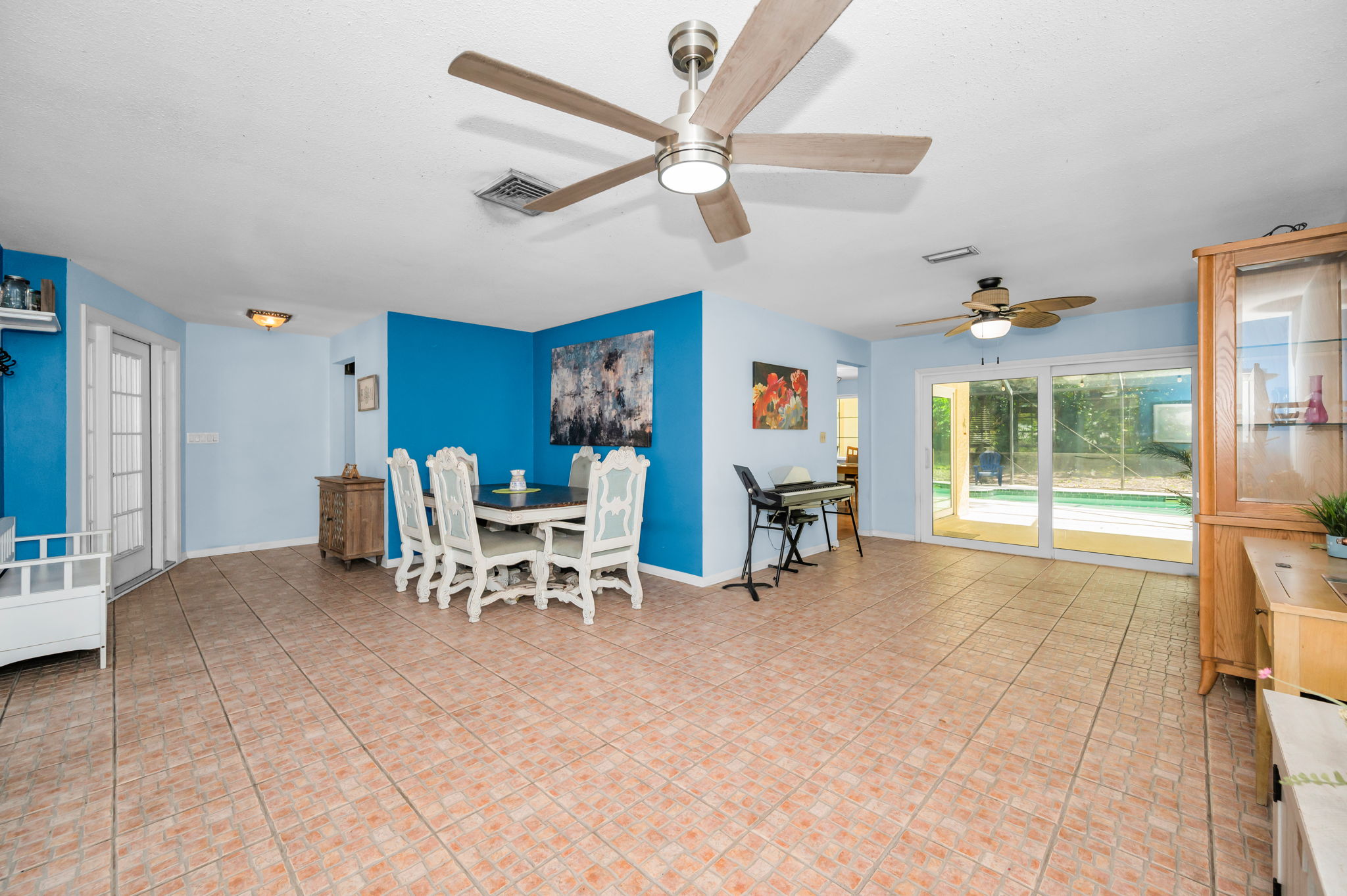 Living Room3