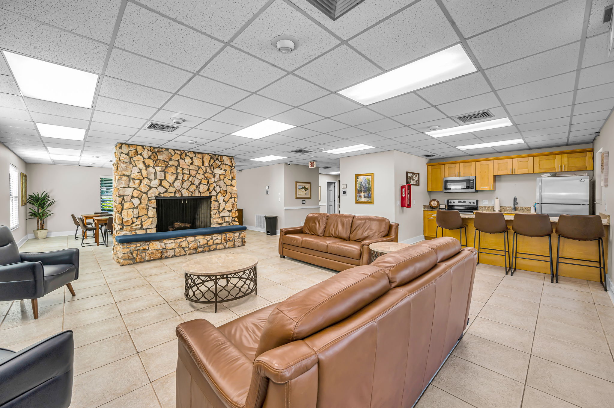 7-Clubhouse Great Room