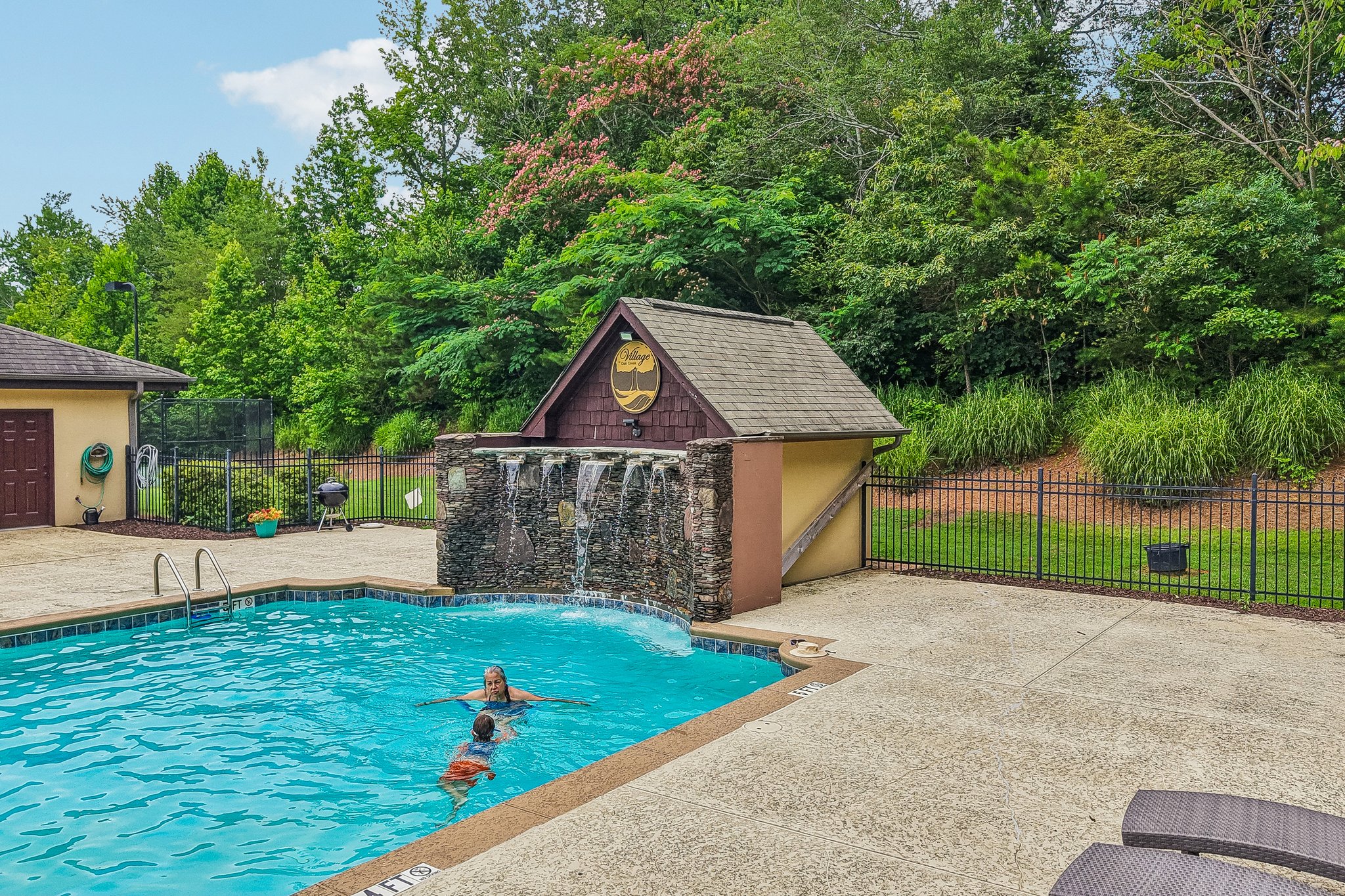 Village Creek Dr-1706-909.jpg