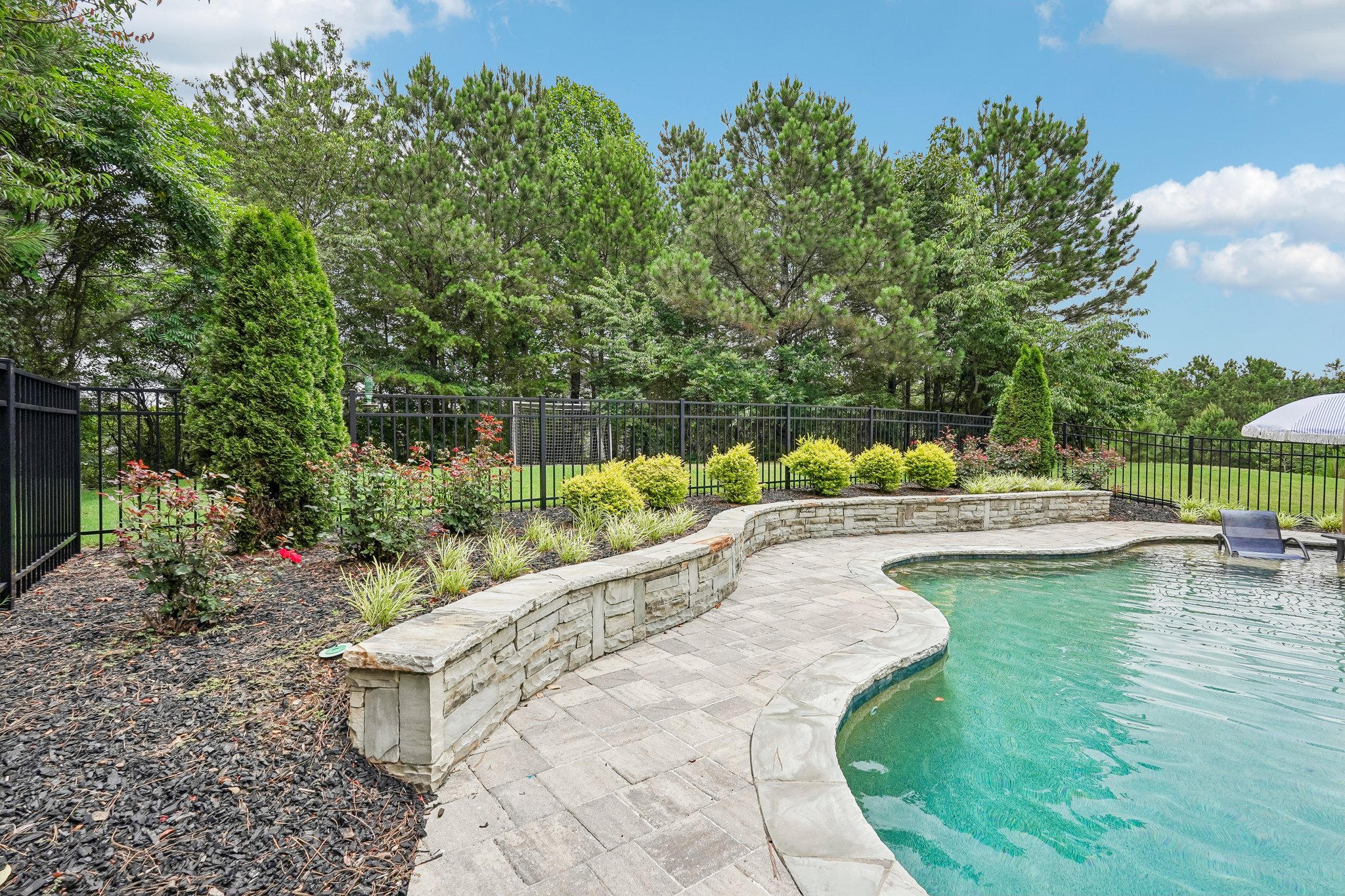 Village Creek Dr-S1706-058.jpg
