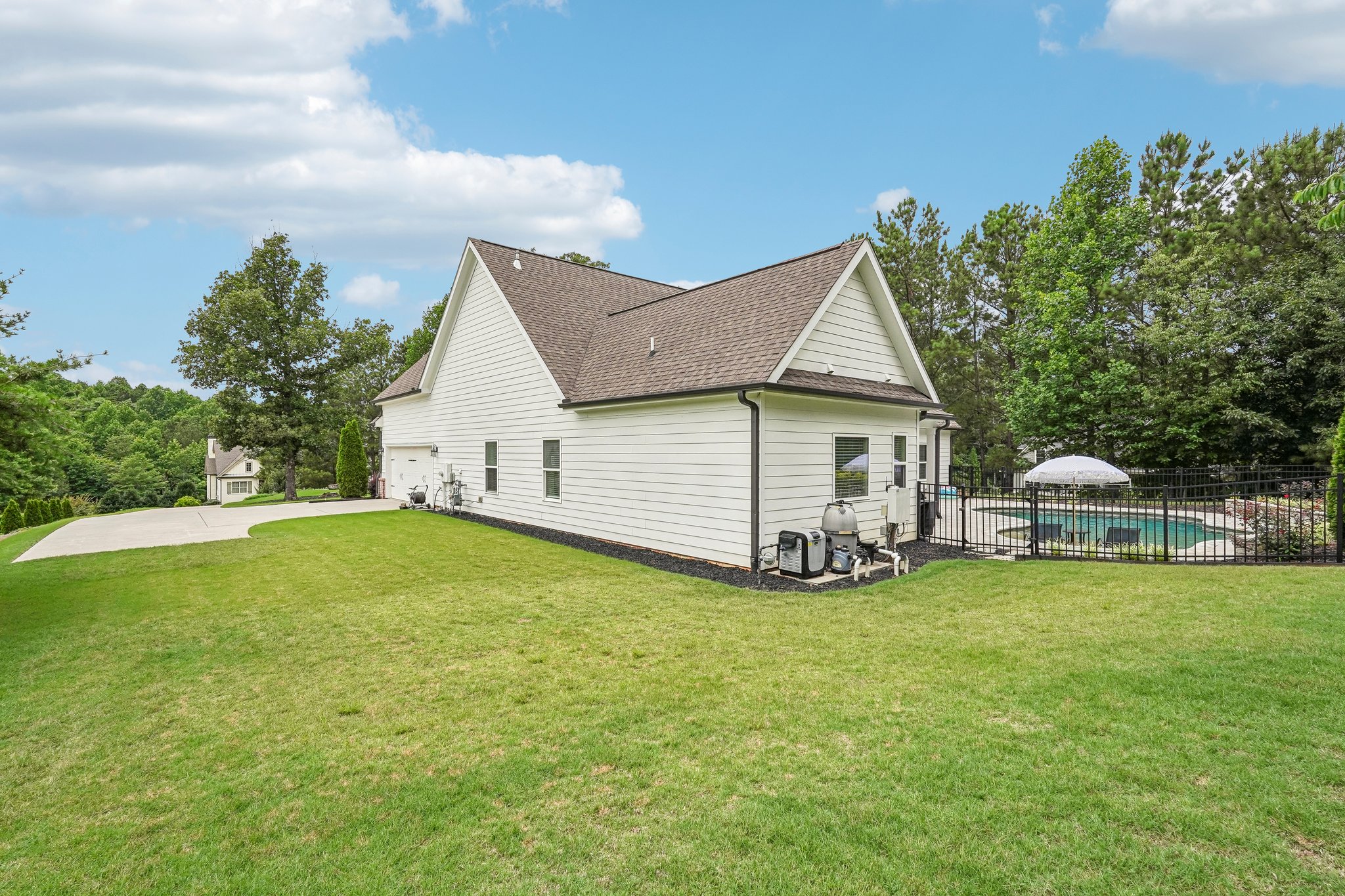 Village Creek Dr-S1706-061.jpg