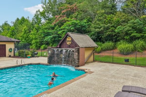 Village Creek Dr-1706-909.jpg