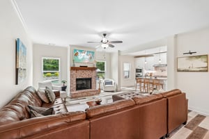 Village Creek Dr-S1706-011.jpg