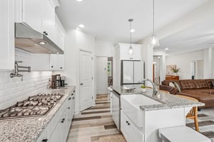 Village Creek Dr-S1706-024.jpg