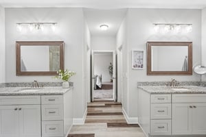 Village Creek Dr-S1706-045.jpg