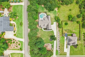 Village Creek Dr-S1706-094.jpg