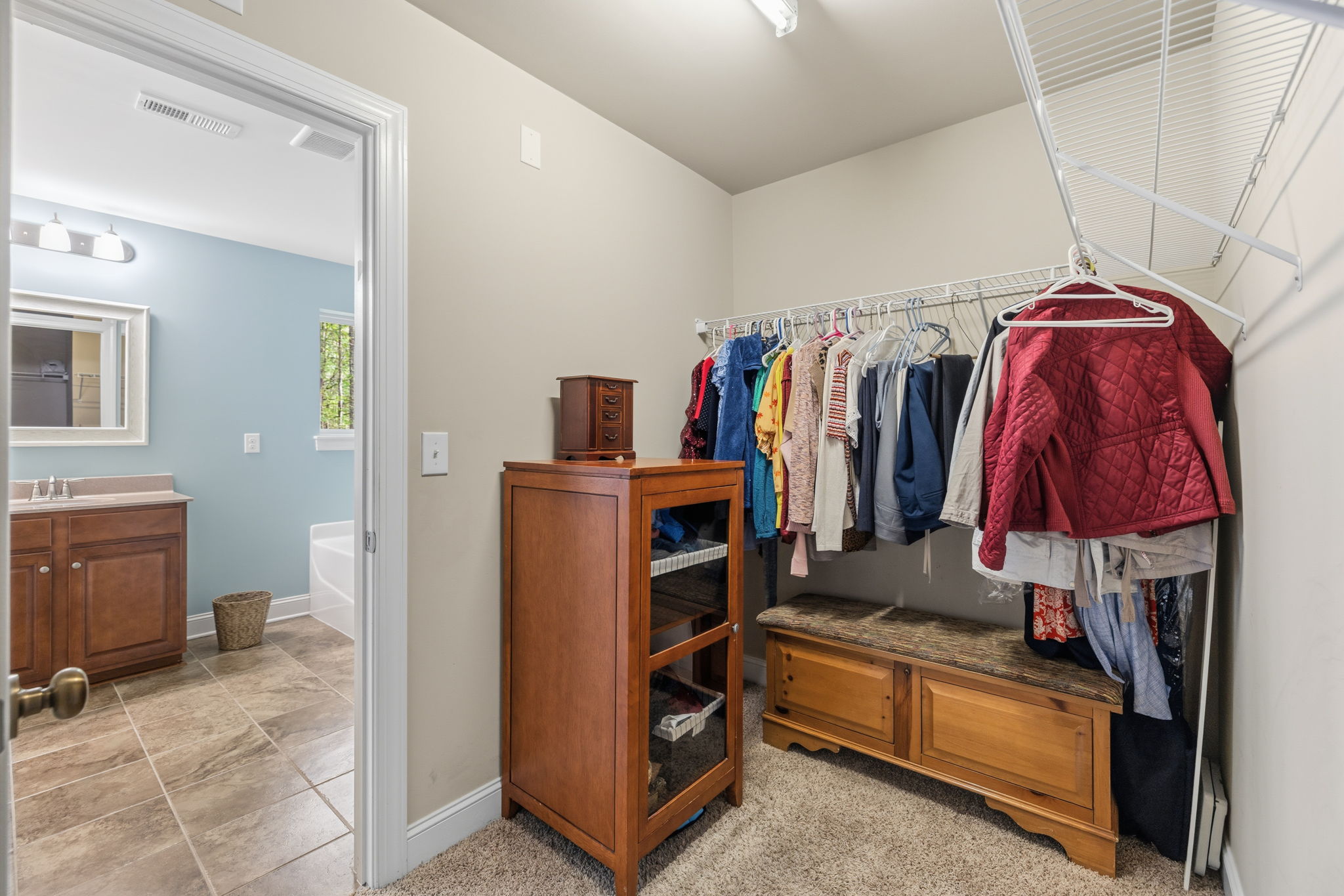 Walk in closet