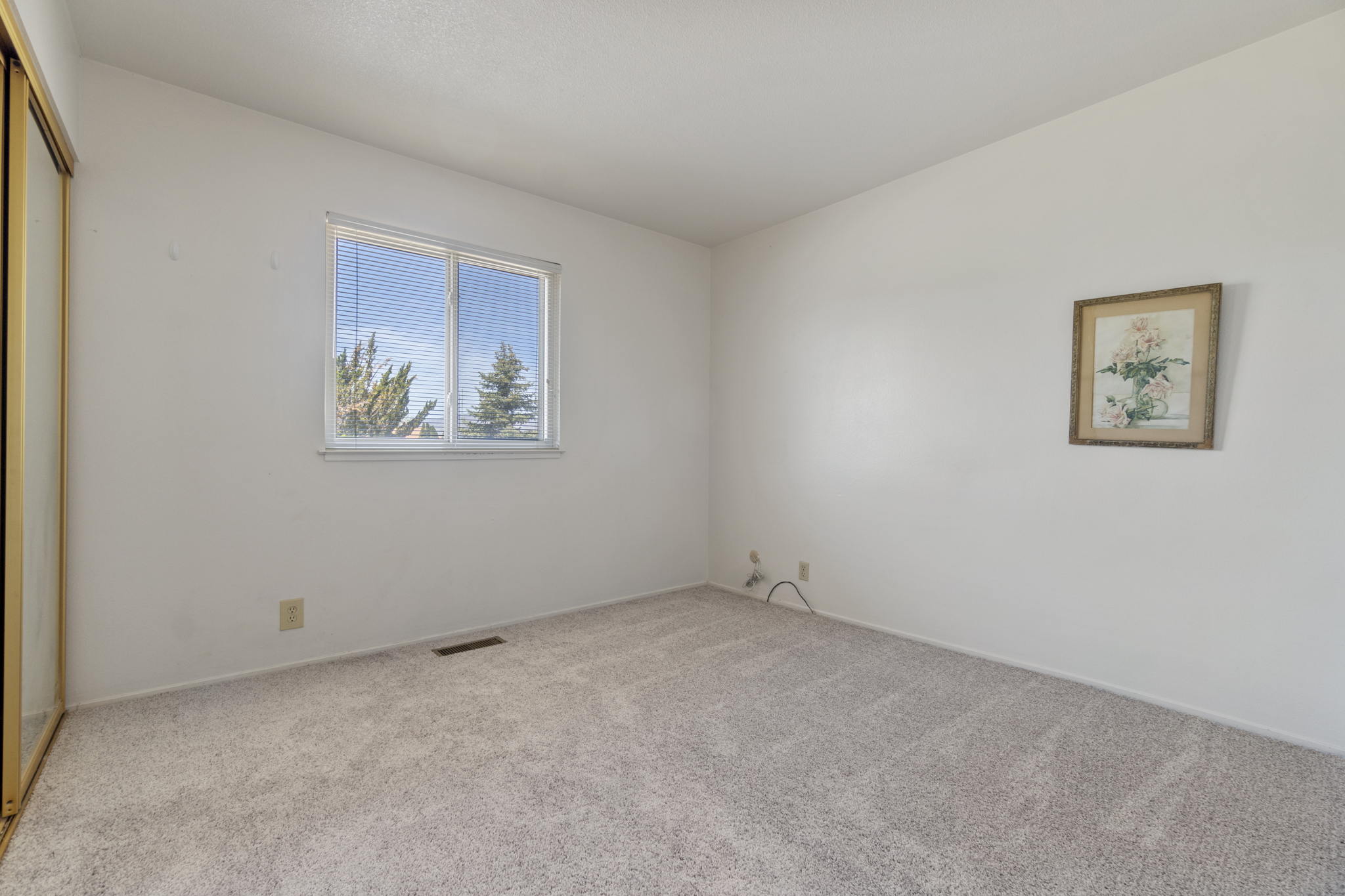 5200 E Hidden Valley Dr, Reno, NV 89502, USA Photo 32