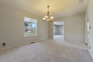 5200 E Hidden Valley Dr, Reno, NV 89502, USA Photo 16