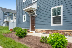 03-Exterior Front