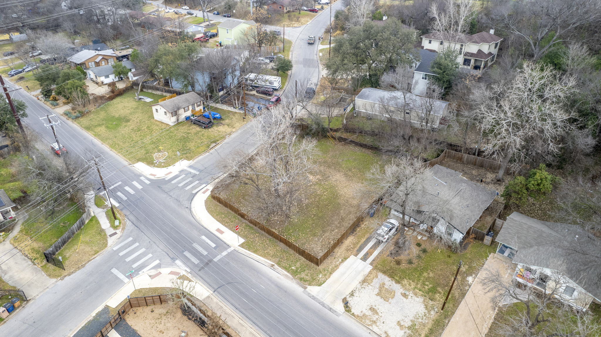 5200 Ledesma Rd, Austin, TX 78721, USA Photo 9