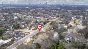 5200 Ledesma Rd, Austin, TX 78721, USA Photo 11