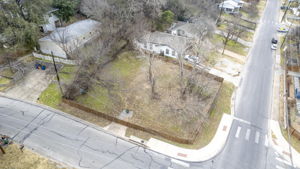 5200 Ledesma Rd, Austin, TX 78721, USA Photo 5