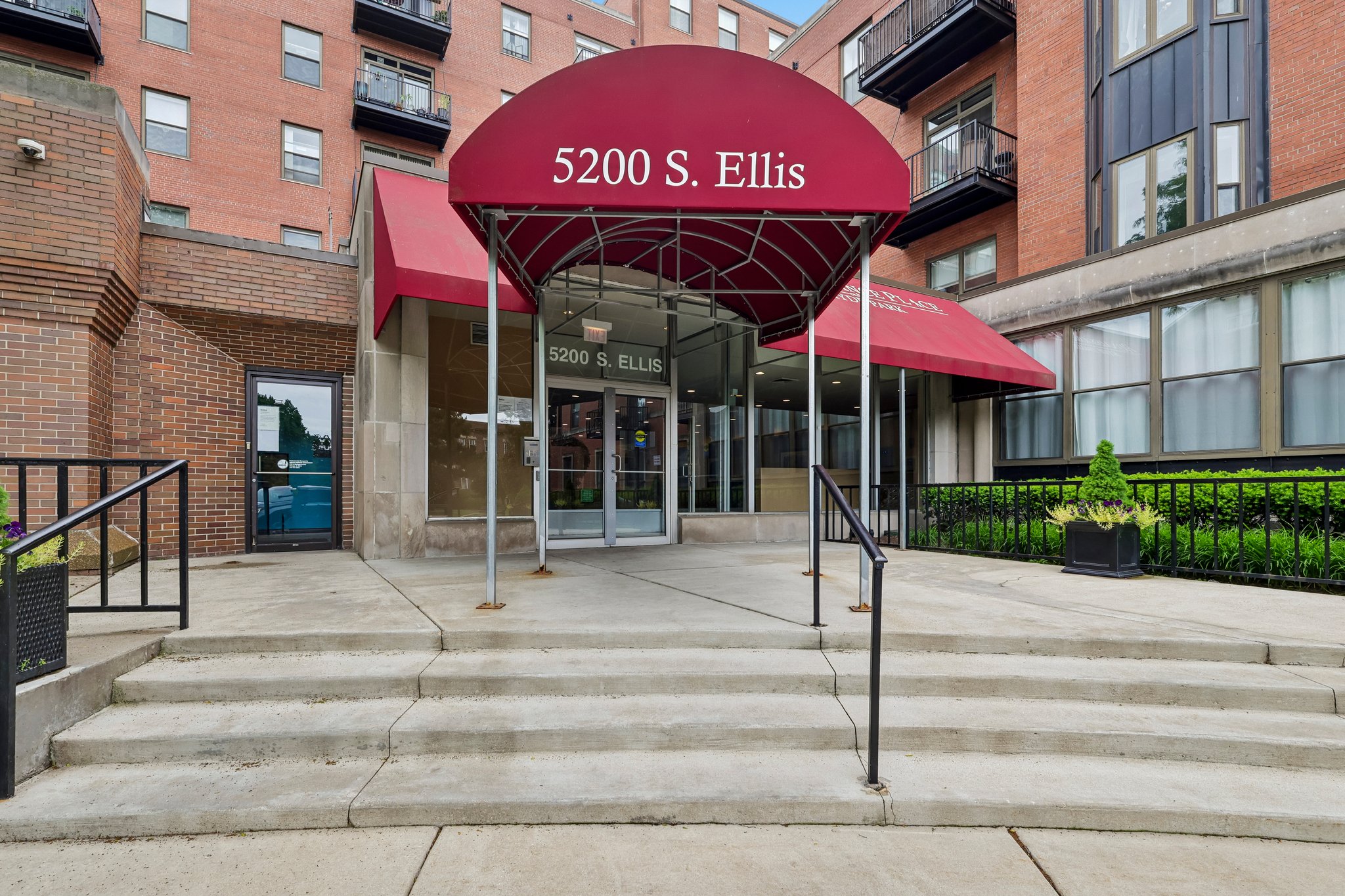 S Ellis Ave 408-S0206-005.jpg