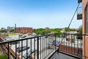 S Ellis Ave 408-S0206-023.jpg