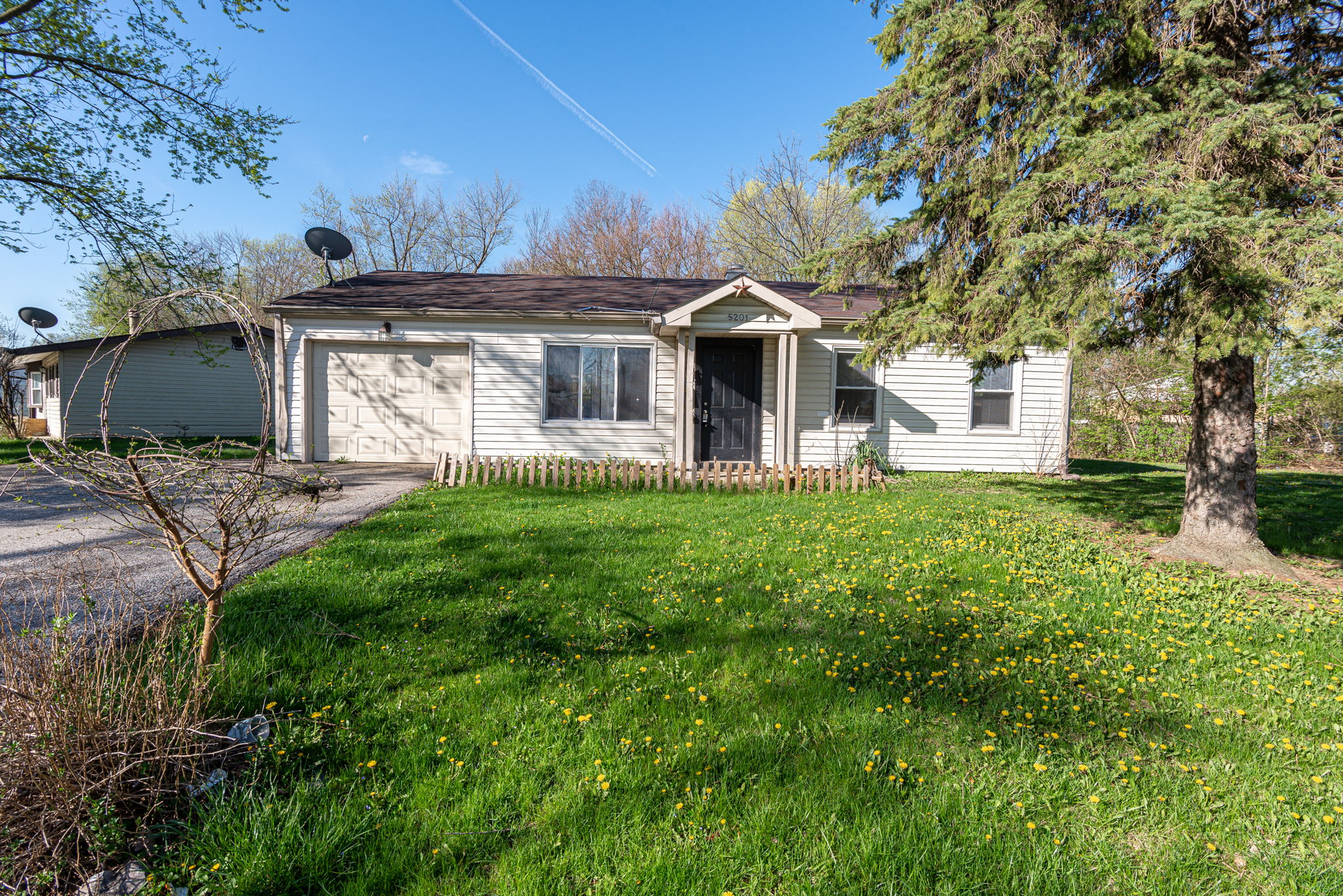 5201 Ruskin Pl W, Indianapolis, IN 46224 | Indy Realty Pics