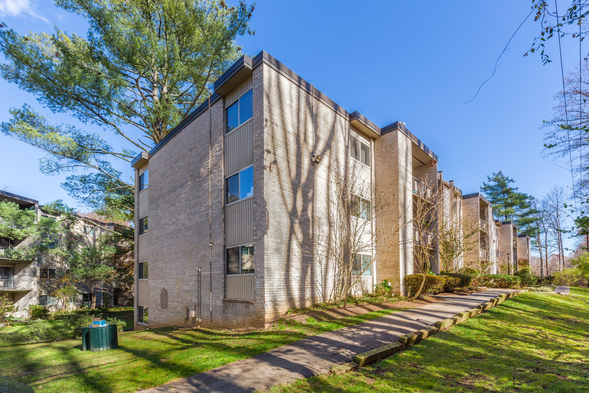 5202 Crossfield Ct 5 North Bethesda, MD 20852_046