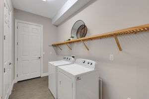  Photo 39